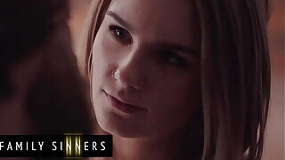 Brad Newman Vernacular Resist His Step Daughter (Natalie Knight) When She Sneaks Into His Bed - Family Sinners